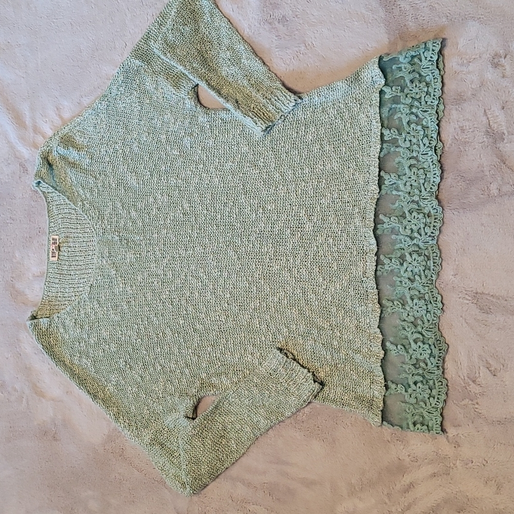 Knit Sweater / Tunic in Mint Green with Lace Trim